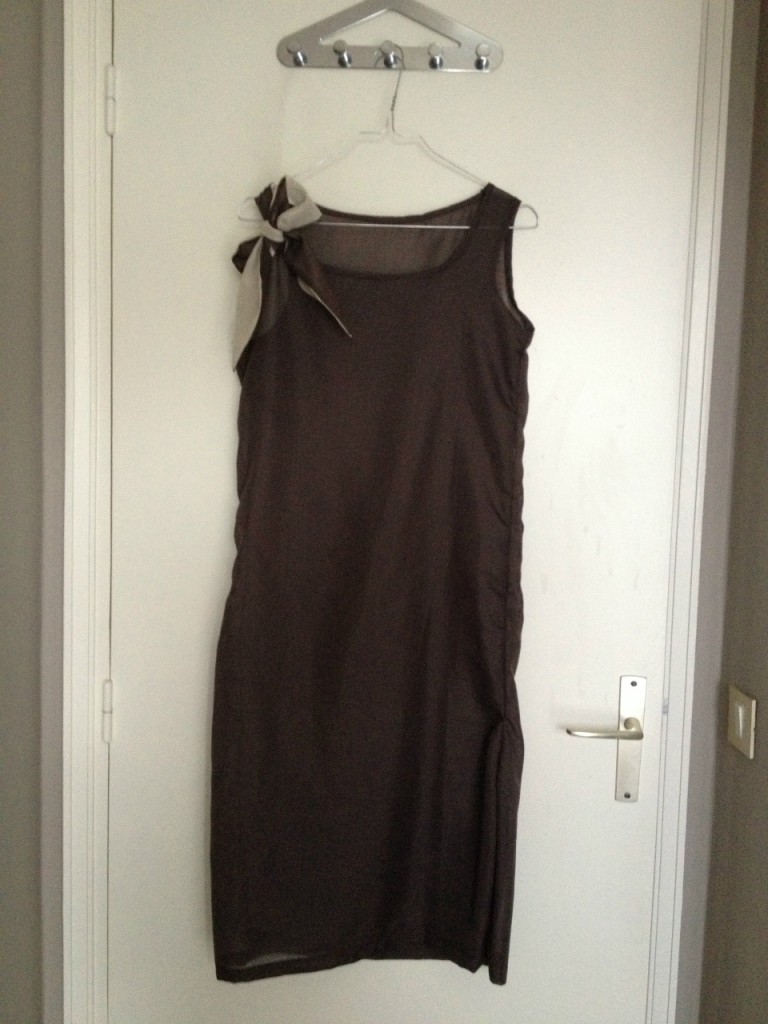 robe nouee